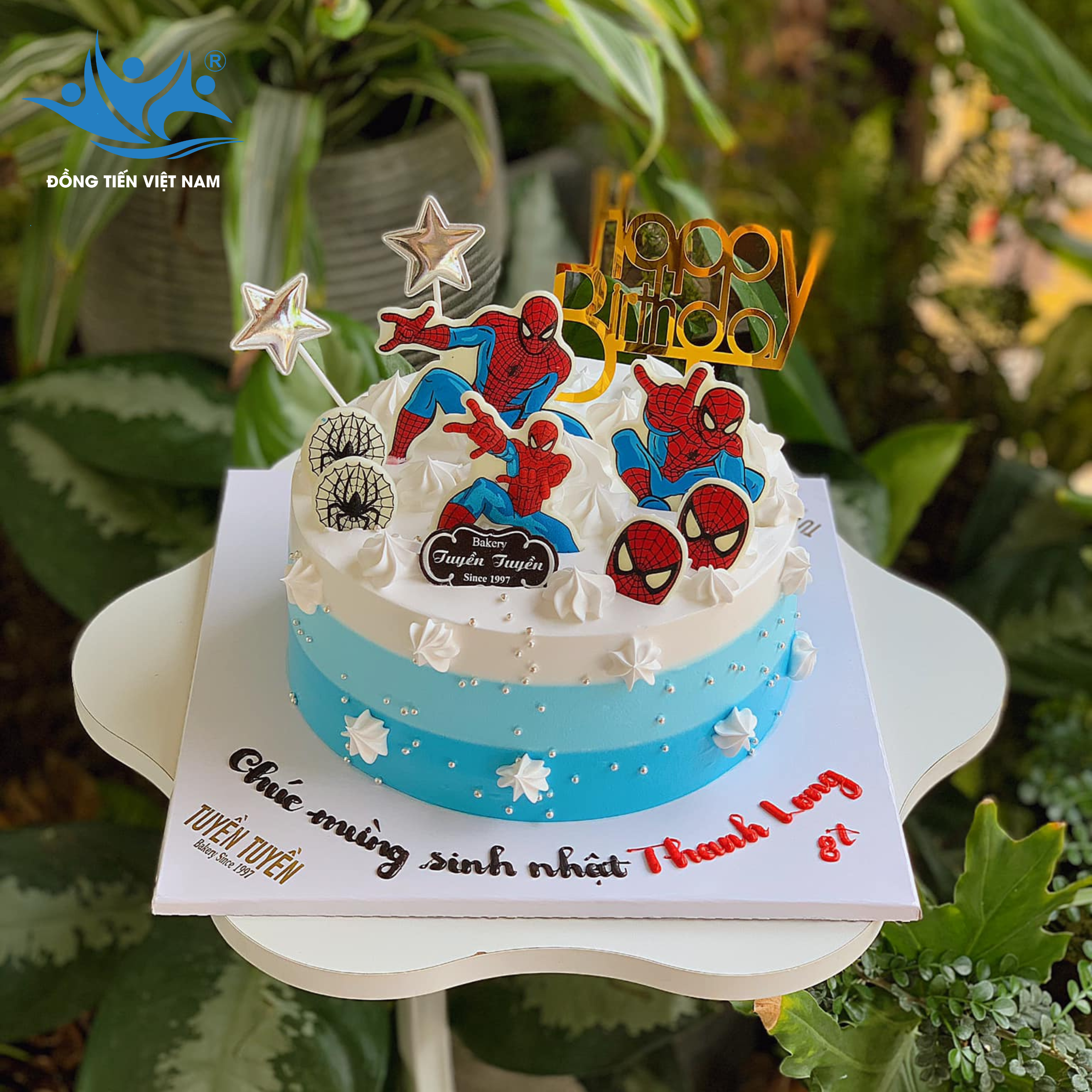 khuôn socola in hình người nhện spider man